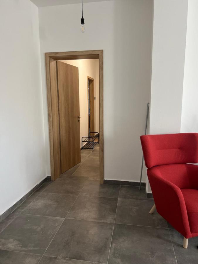 Hobiti Apartman - Frodo Černá v Pošumaví Exterior foto